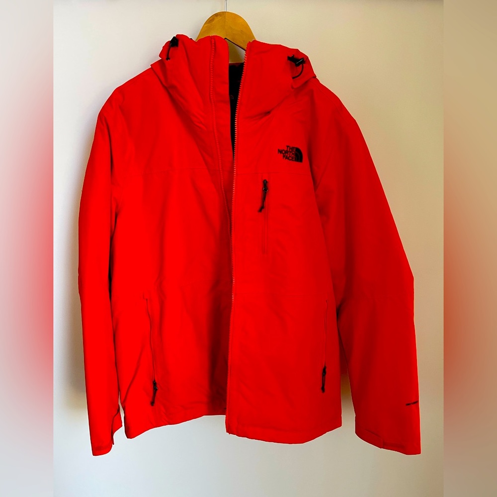 North Face Insulated 2 in 1 Thermoball Multiclimate Mens Coat